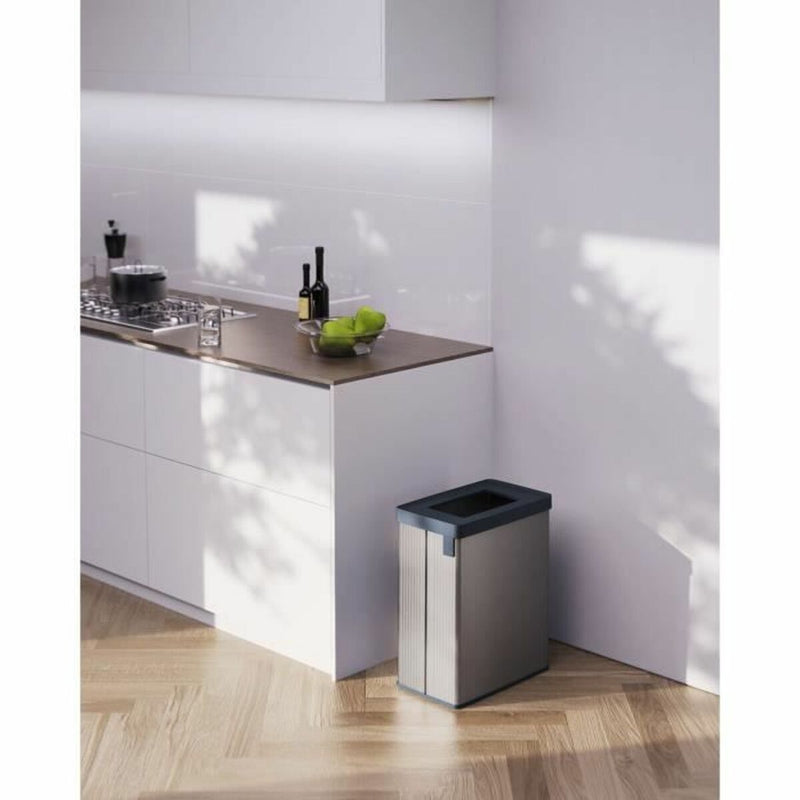 V5H789B8E351D8DCEB5C32B02EBB390419BR5567645P4